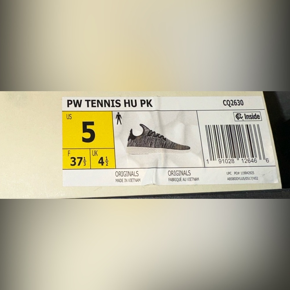 Pharrell x Tennis Hu Primeknit 'Oreo' - Picture 6 of 6